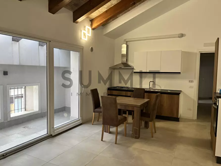 Immagine 2 di Appartamento in vendita  in via Pasubio a Schio