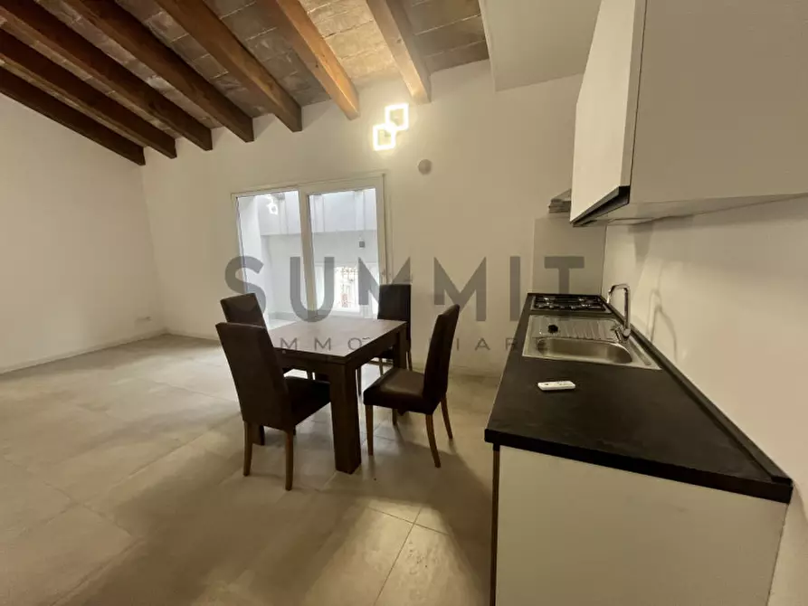 Immagine 4 di Appartamento in vendita  in via Pasubio a Schio