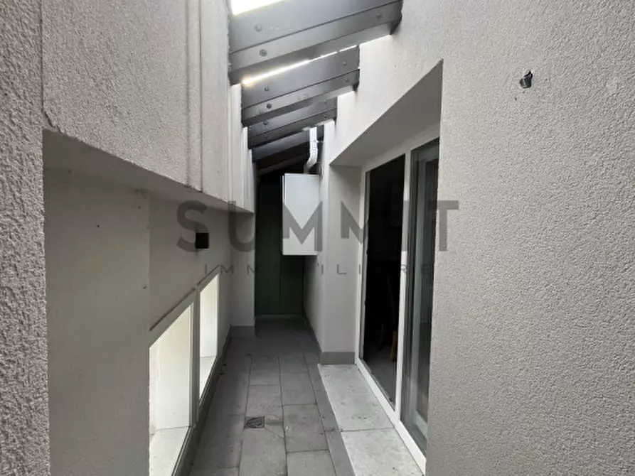 Immagine 17 di Appartamento in vendita  in via Pasubio a Schio