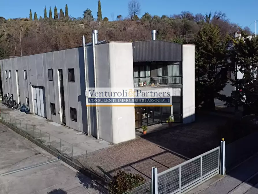 Immagine 19 di Capannone industriale in vendita  in Via dell'Artigianato a Padenghe Sul Garda