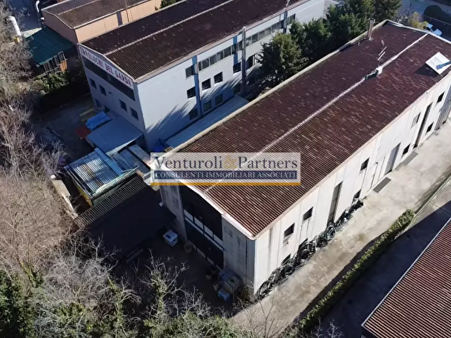 Immagine 23 di Capannone industriale in vendita  in Via dell'Artigianato a Padenghe Sul Garda