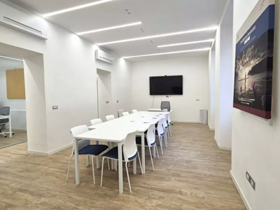 Immagine 12 di Appartamento in vendita  in via Carducci a Cagliari