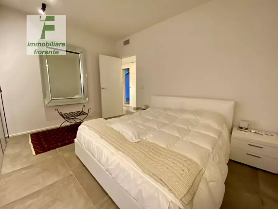 Immagine 12 di Appartamento in vendita  a Montegrotto Terme