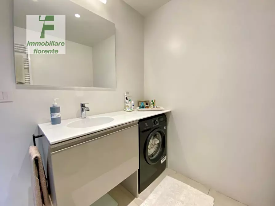 Immagine 21 di Appartamento in vendita  a Montegrotto Terme