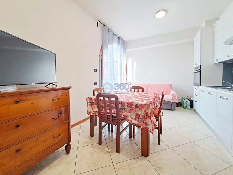 Immagine 4 di Appartamento in vendita  in Via Don Angelo Roveglia a Corte Franca