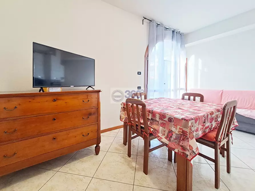 Immagine 7 di Appartamento in vendita  in Via Don Angelo Roveglia a Corte Franca