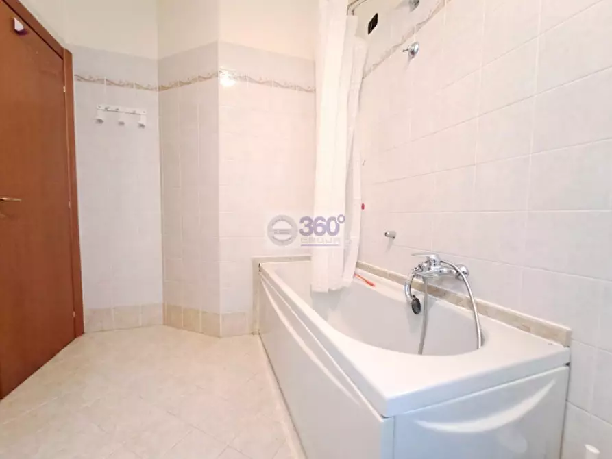 Immagine 12 di Appartamento in vendita  in Via Don Angelo Roveglia a Corte Franca