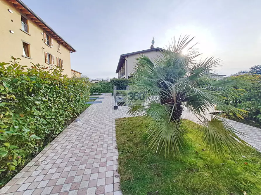 Immagine 13 di Appartamento in vendita  in Via Don Angelo Roveglia a Corte Franca