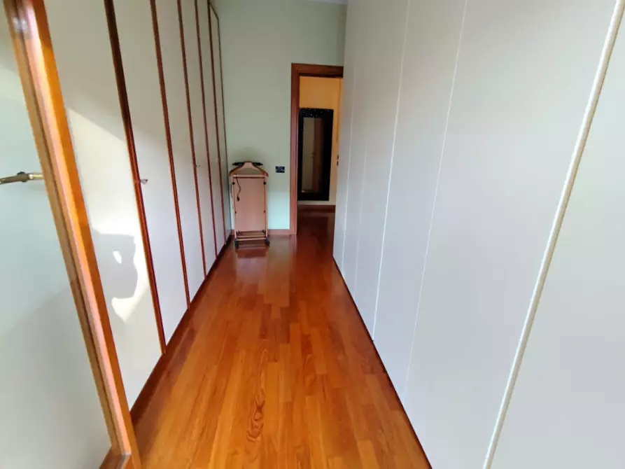 Immagine 38 di Casa indipendente in vendita  in Viale delle Terme a Abano Terme