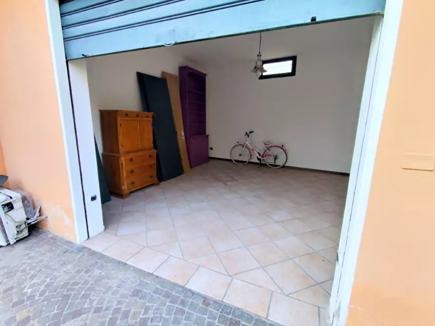 Immagine 45 di Casa indipendente in vendita  in Viale delle Terme a Abano Terme