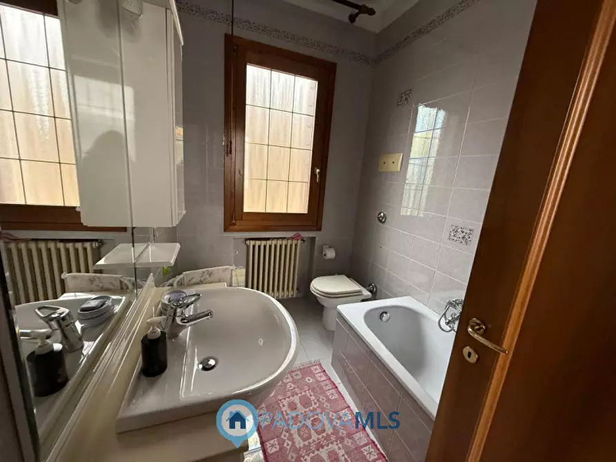 Immagine 6 di Casa indipendente in vendita  in Via Roma, 303 a Albignasego