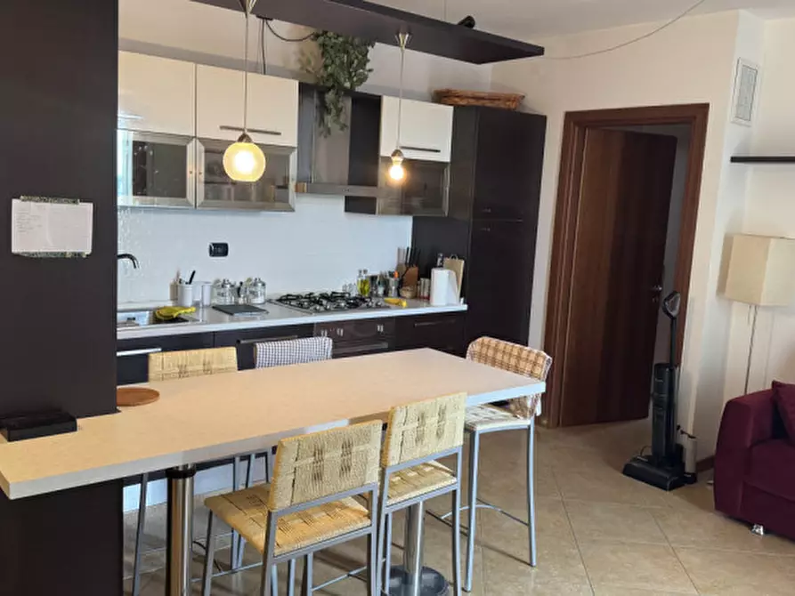 Immagine 4 di Appartamento in vendita  in via zandonai a Venezia