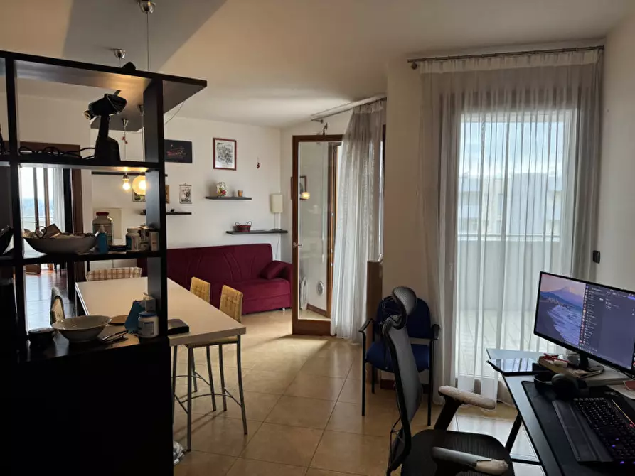 Immagine 6 di Appartamento in vendita  in via zandonai a Venezia