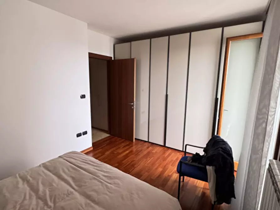 Immagine 14 di Appartamento in vendita  in via zandonai a Venezia