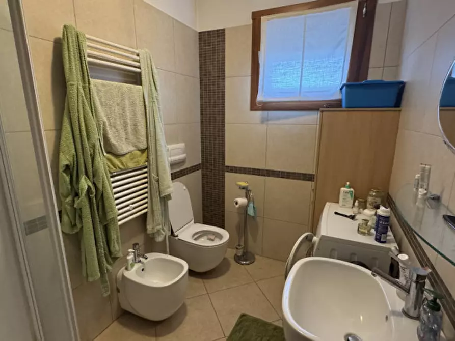 Immagine 20 di Appartamento in vendita  in via zandonai a Venezia