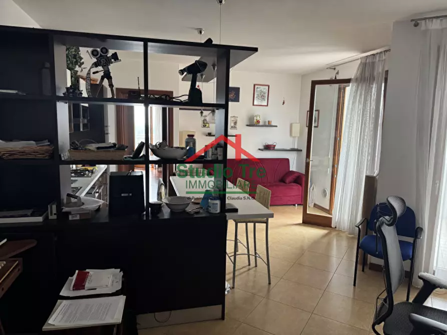 Immagine 7 di Appartamento in vendita  in via zandonai a Venezia