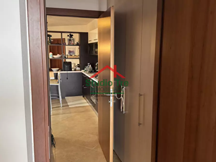 Immagine 12 di Appartamento in vendita  in via zandonai a Venezia