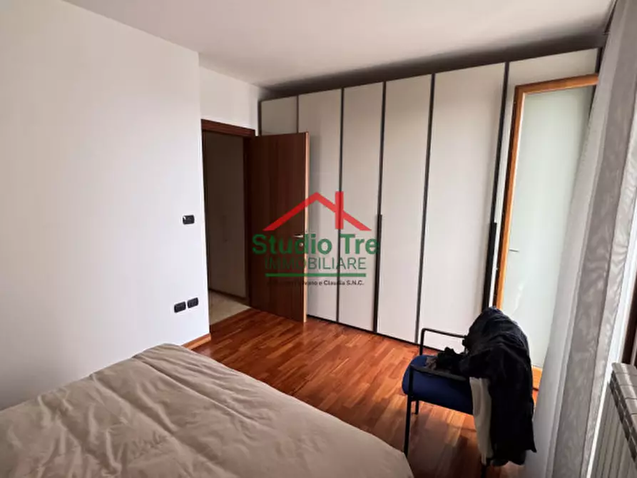 Immagine 14 di Appartamento in vendita  in via zandonai a Venezia