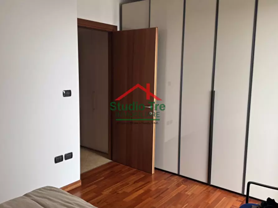 Immagine 15 di Appartamento in vendita  in via zandonai a Venezia