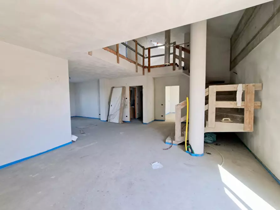 Immagine 4 di Attico in vendita  in Corso delle Terme a Montegrotto Terme