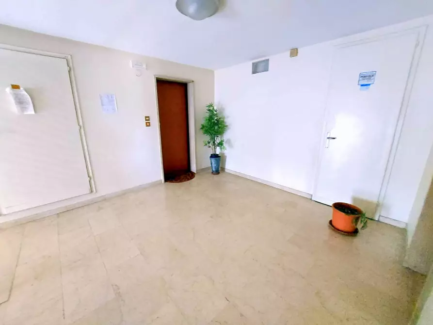 Immagine 31 di Appartamento in vendita  in via Carducci a Padova