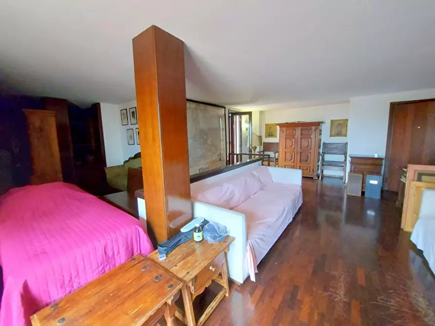 Immagine 32 di Appartamento in vendita  in via Carducci a Padova