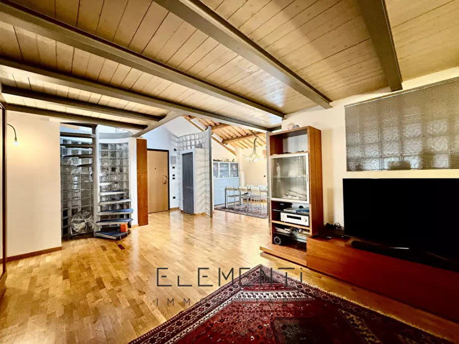 Immagine 9 di Appartamento in vendita  in Viale dei Caduti a Legnago