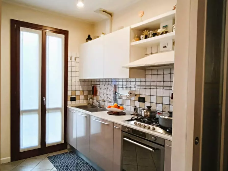 Immagine 9 di Casa quadrifamiliare in vendita  a Stra