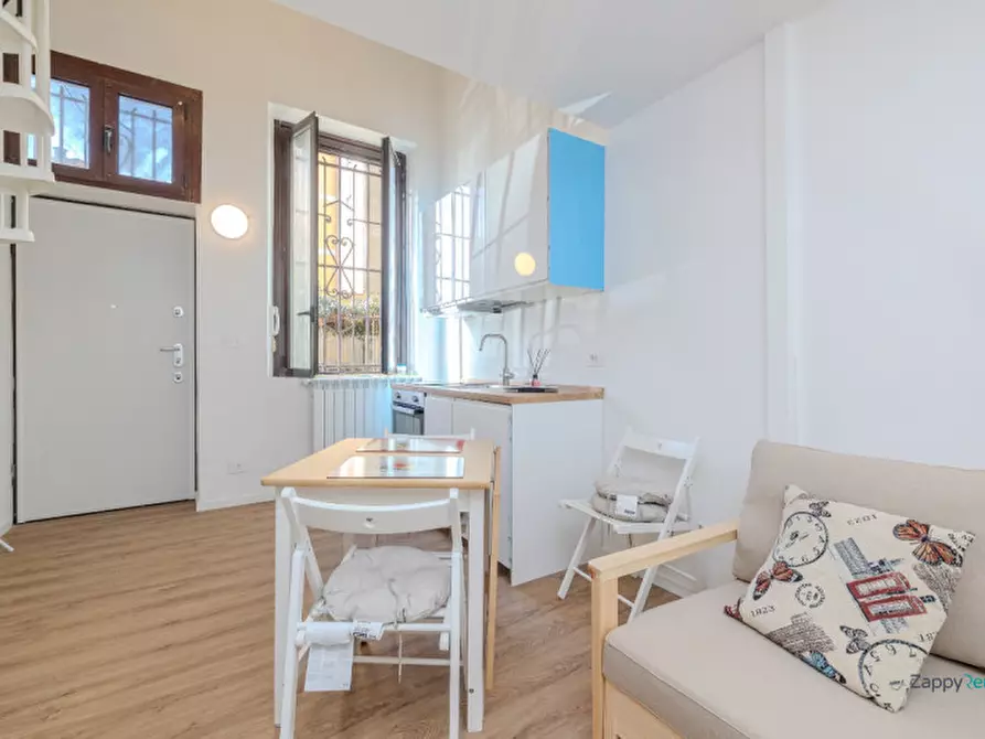 Immagine 1 di Appartamento in affitto  in Via Padova, 138 a Milano