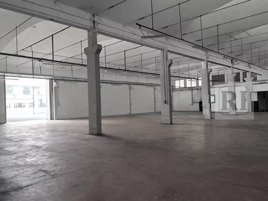 Immagine 2 di Capannone industriale in affitto  in Via Pierobon a Limena