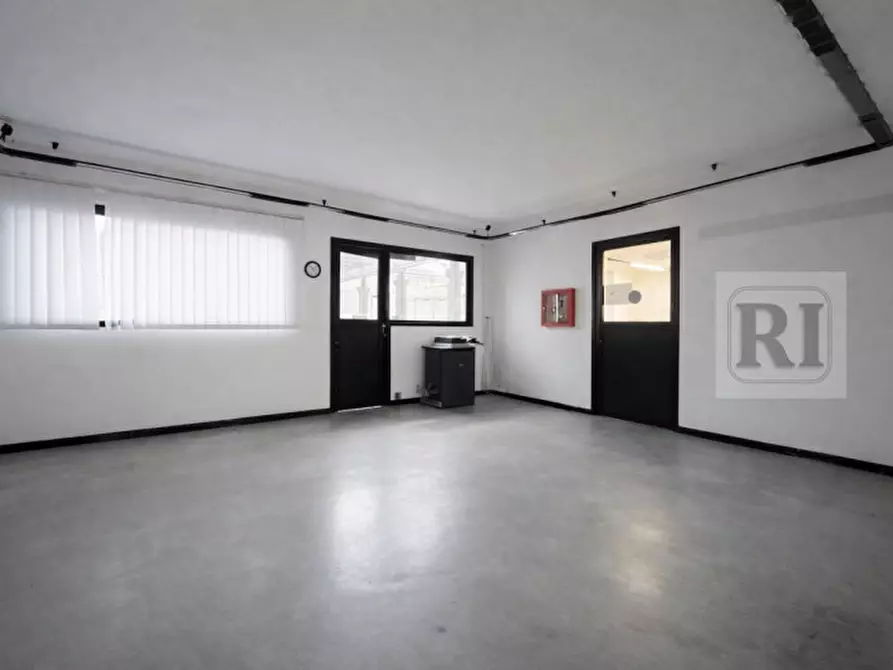 Immagine 4 di Capannone industriale in affitto  in Via Pierobon a Limena