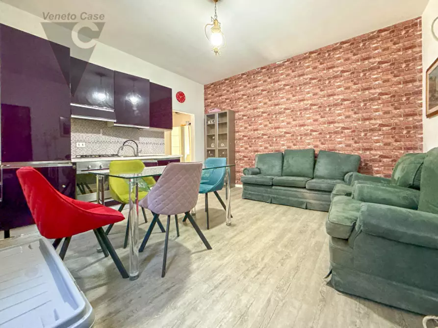 Immagine 2 di Appartamento in vendita  a Padova