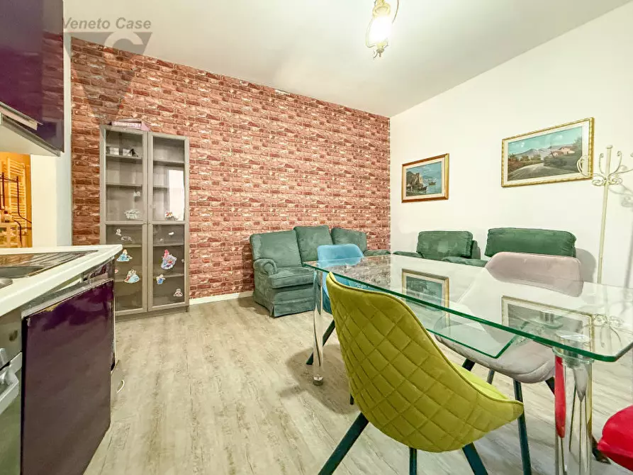 Immagine 5 di Appartamento in vendita  a Padova