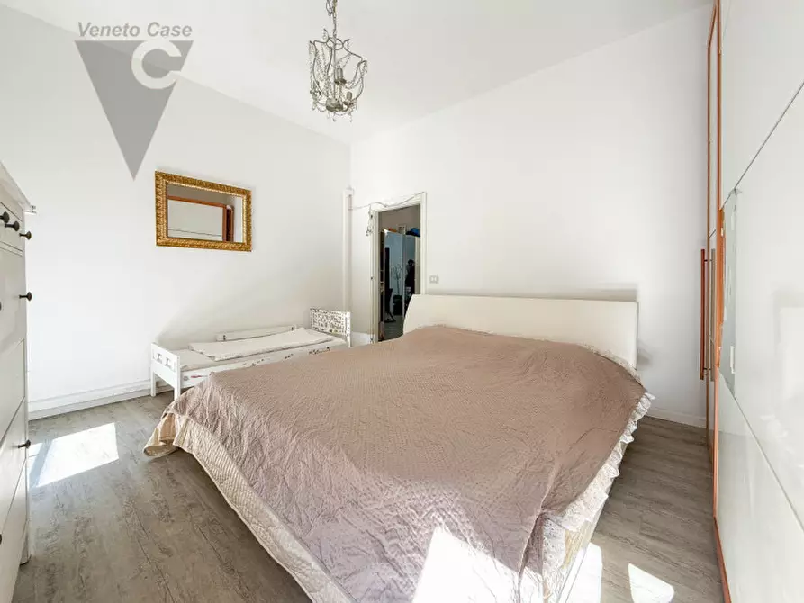 Immagine 6 di Appartamento in vendita  a Padova