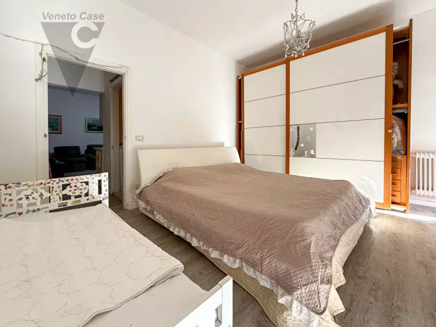 Immagine 7 di Appartamento in vendita  a Padova