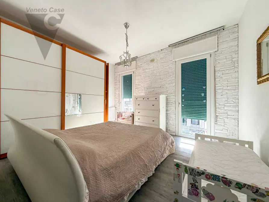 Immagine 8 di Appartamento in vendita  a Padova