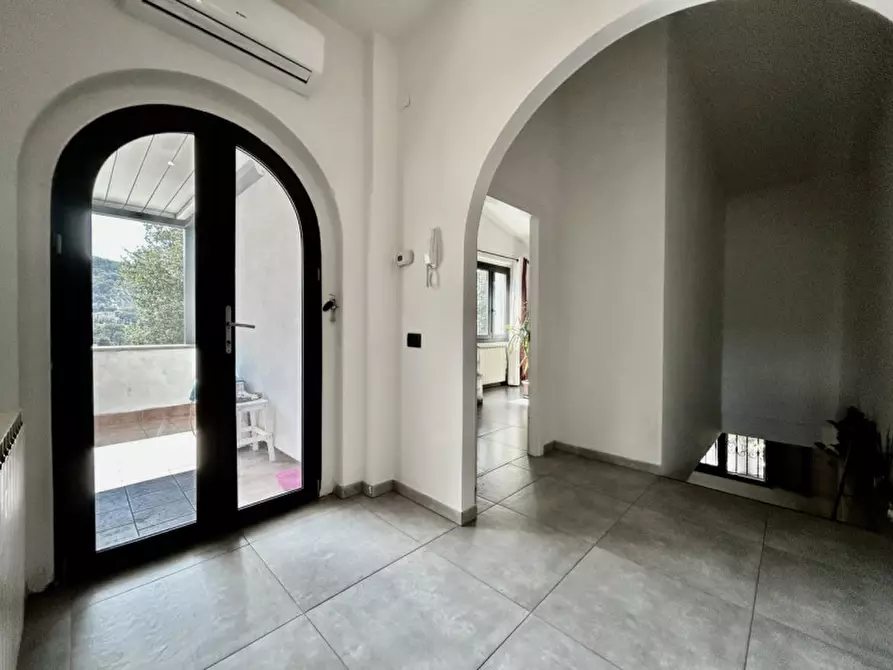 Immagine 4 di Villa in vendita  in via frascole a Dicomano