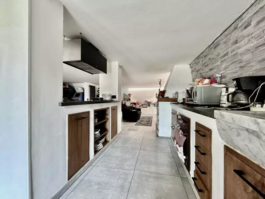 Immagine 10 di Villa in vendita  in via frascole a Dicomano