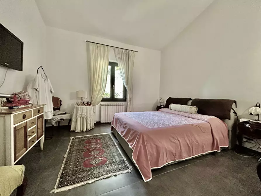 Immagine 16 di Villa in vendita  in via frascole a Dicomano