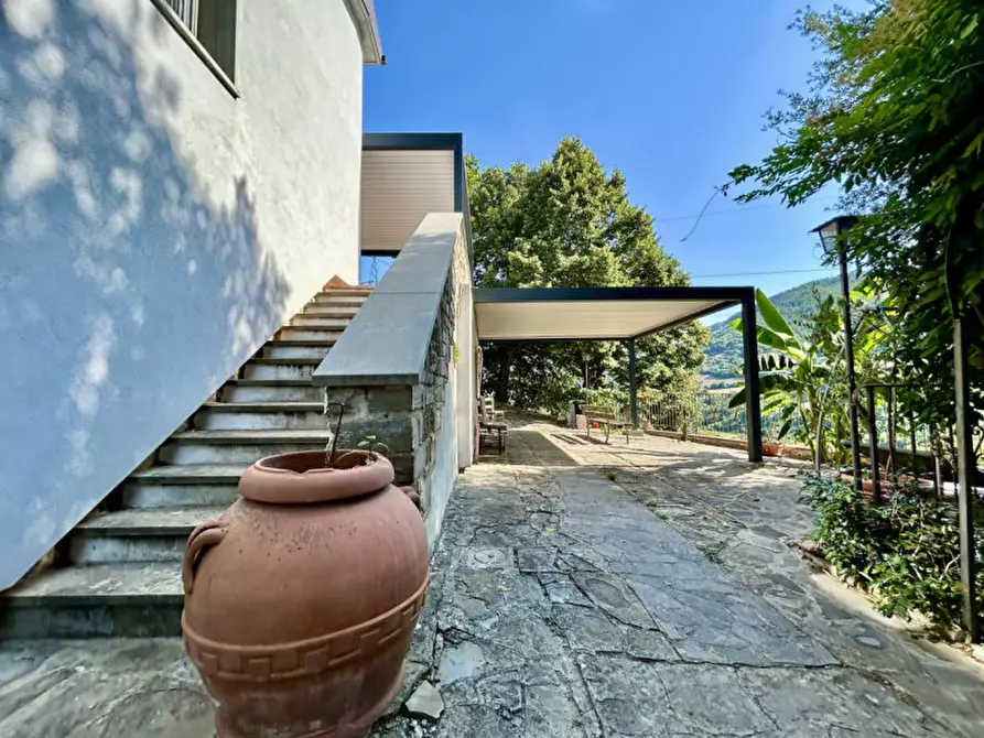 Immagine 27 di Villa in vendita  in via frascole a Dicomano