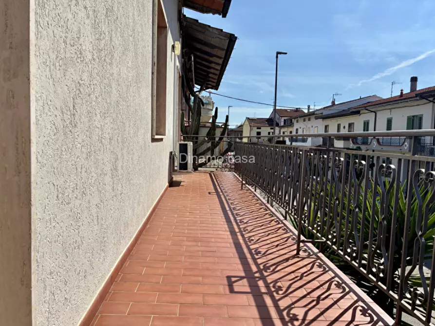 Immagine 23 di Villetta a schiera in vendita  in Via Viaccia a Narnali a Prato