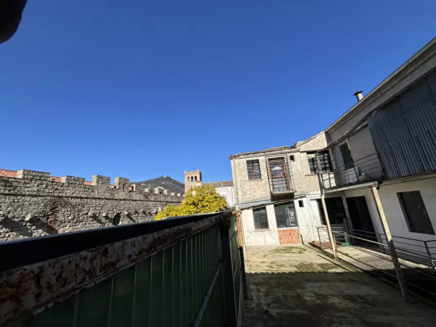 Immagine 25 di Palazzo in vendita  a Monselice