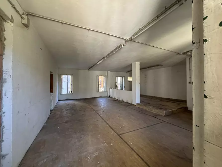 Immagine 31 di Palazzo in vendita  a Monselice