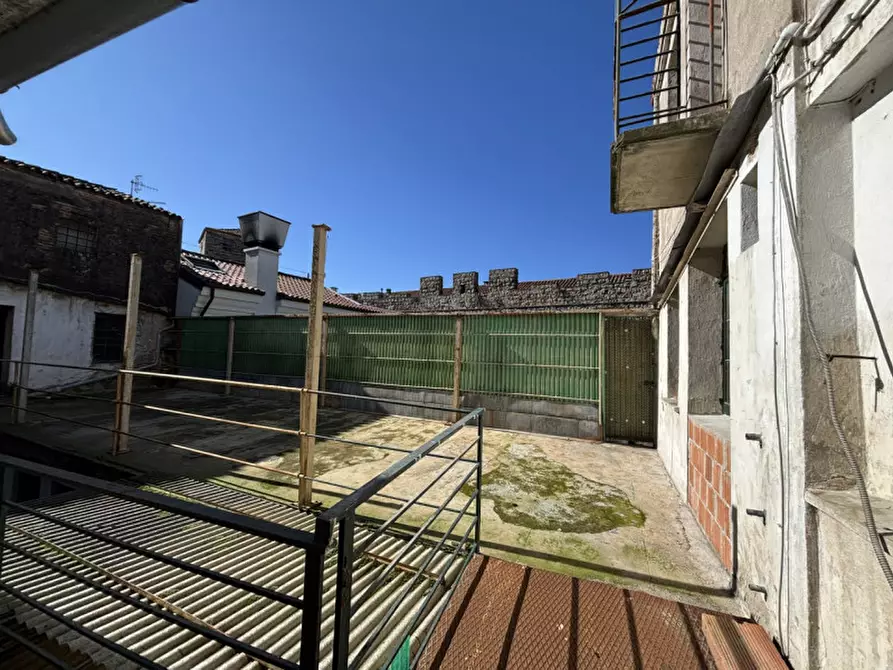 Immagine 32 di Palazzo in vendita  a Monselice