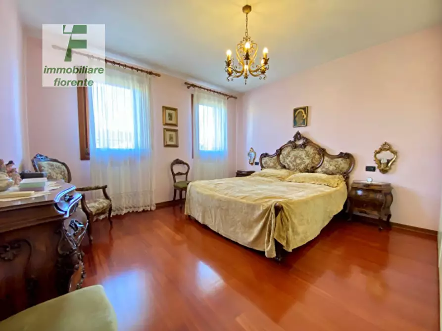 Immagine 10 di Casa trifamiliare in vendita  in VIA RIGOTTI a Cadoneghe