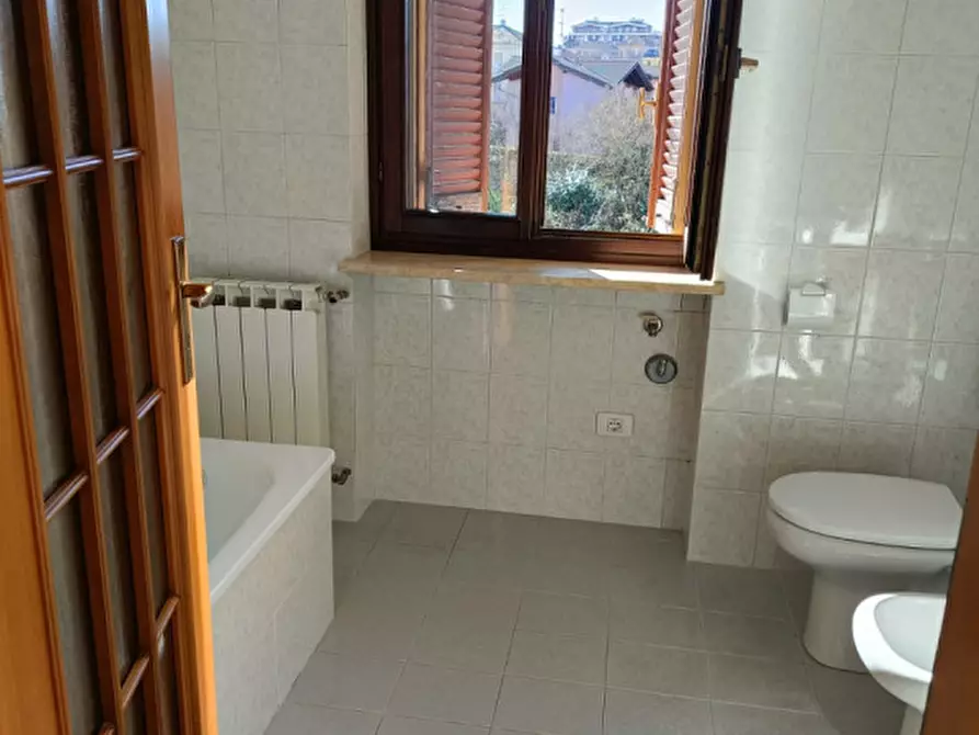 Immagine 13 di Appartamento in vendita  in Via Giuseppe Cerrano  17 a Casale Monferrato