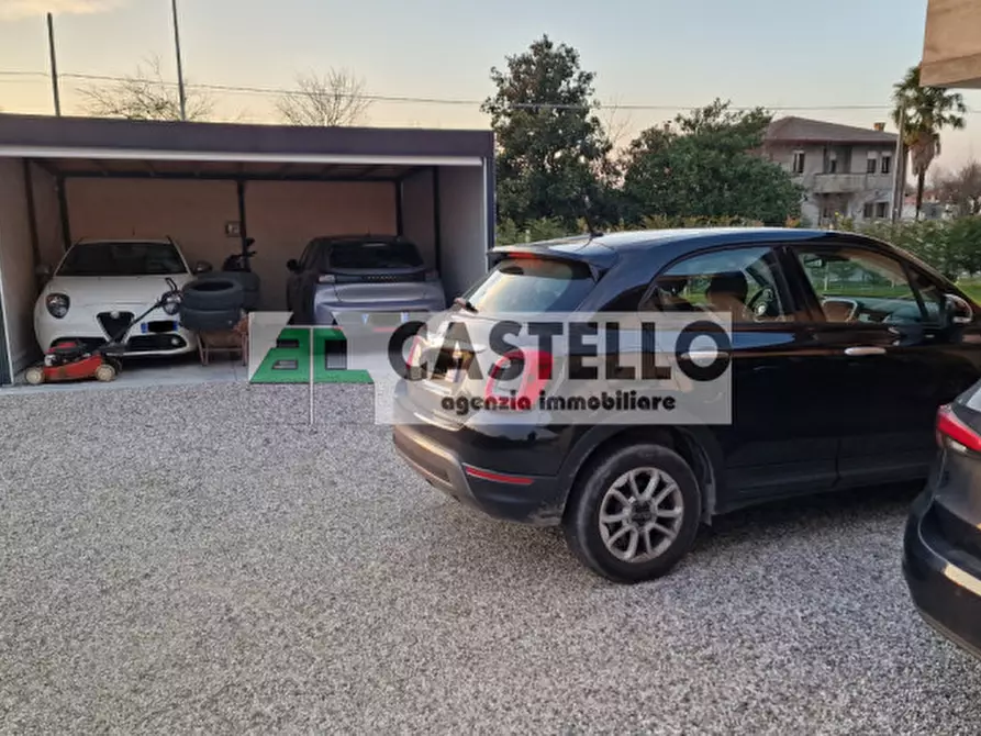 Immagine 24 di Casa trifamiliare in vendita  in Via Brenta 30 a Campodarsego