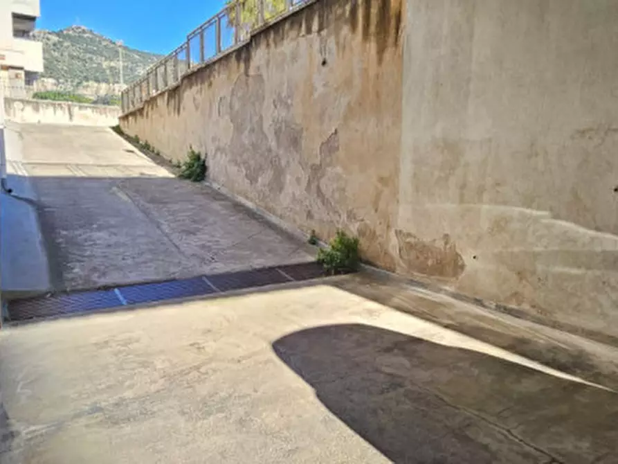 Immagine 4 di Garage in vendita  in Via Villa Rosato 5 a Palermo
