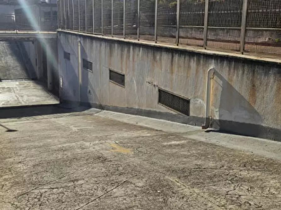 Immagine 8 di Garage in vendita  in Via Villa Rosato 5 a Palermo