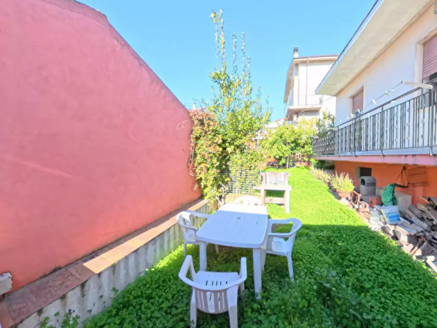 Immagine 3 di Villa in vendita  in Via della Repubblica 8 a Spoltore